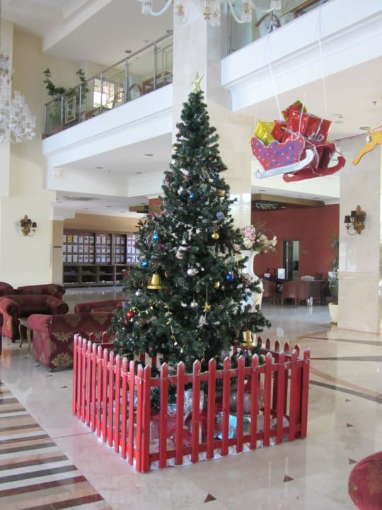 Weihnachtsbaum Alaiye Resort & Spa