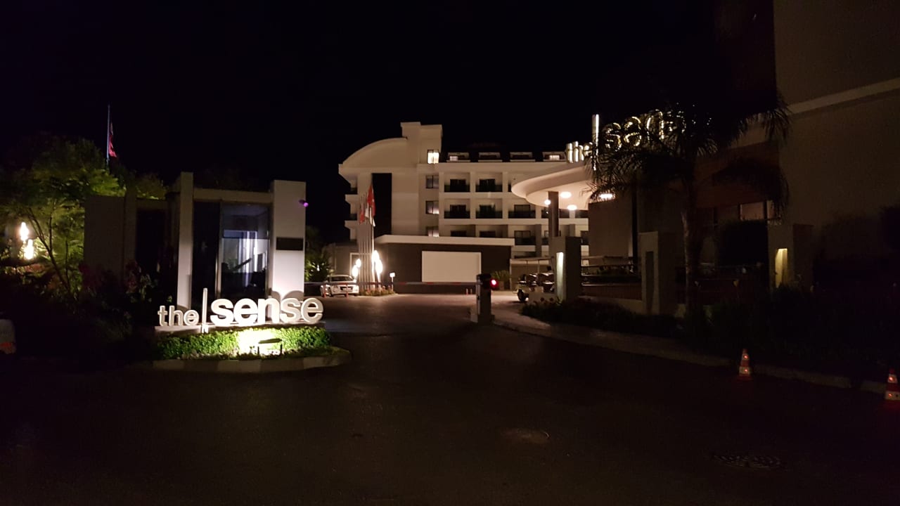 Außenansicht The Sense Deluxe Hotel