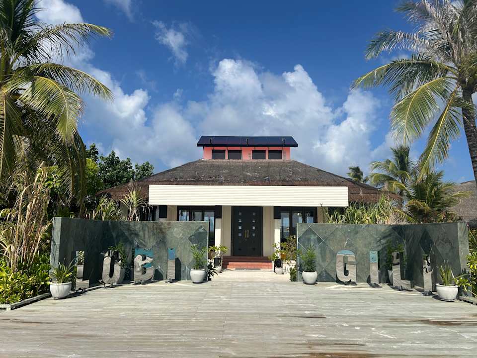 Außenansicht OBLU SELECT Lobigili