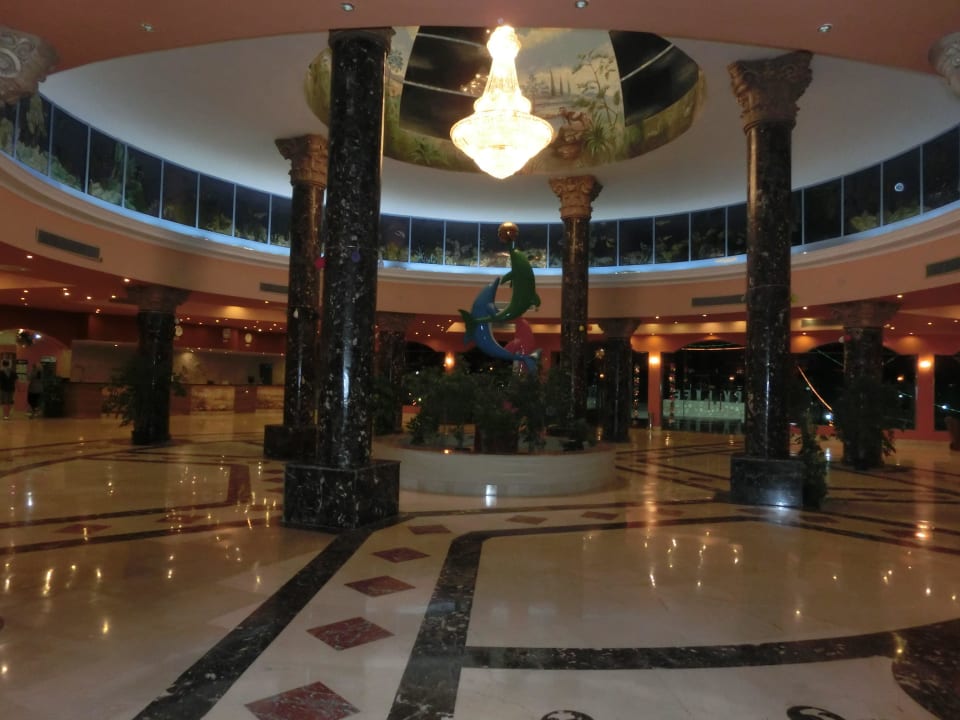 Herzliches Willkommen Three Corners Happy Life Beach Resort