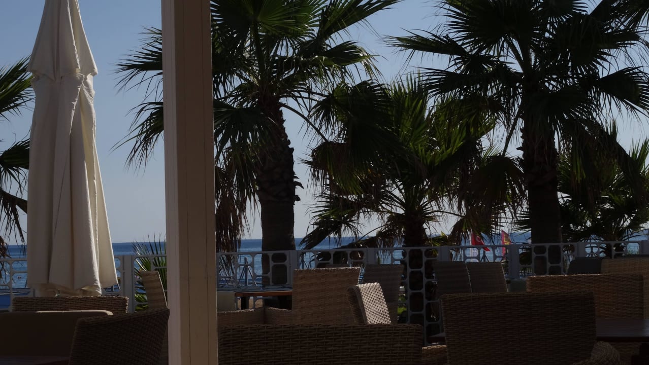 Strandbar Club Grand Aqua