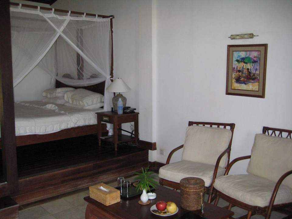 Tagsüber im Bungalow Hotel Palm Beach Resort