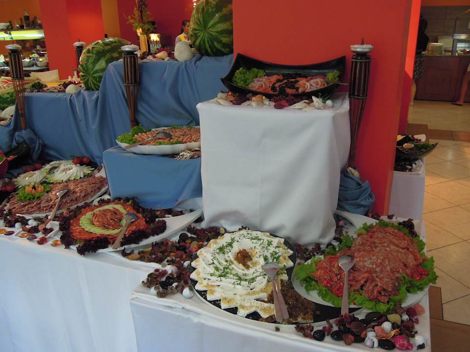 Zakuski HVD Viva Club Hotel