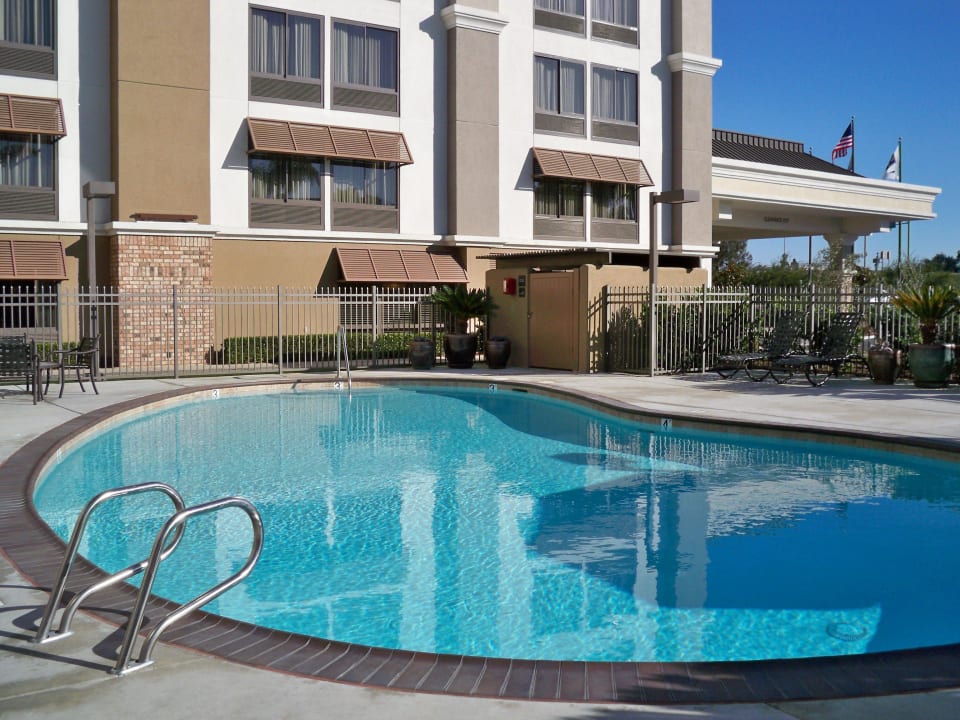 Pool Hotel Hampton Inn San Diego Kearny Mesa