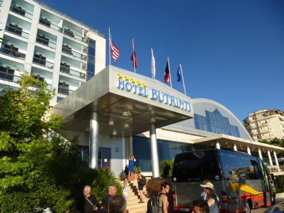 Blick von der Straße Hotel Butrinti & Spa