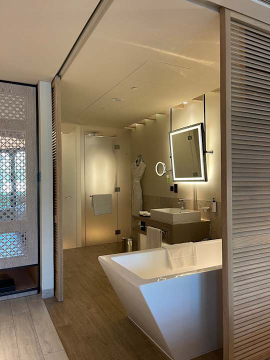 Zimmer Saadiyat Rotana Resort &  Villas