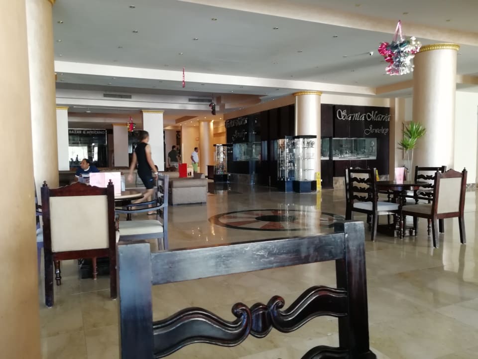 Lobby Le Jardin Aqua Park Resort