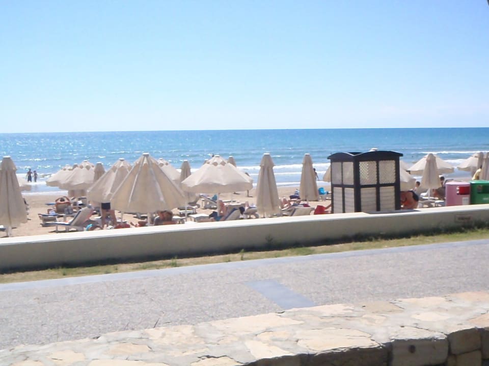 STRANDPROMENADE Melas Resort Hotel