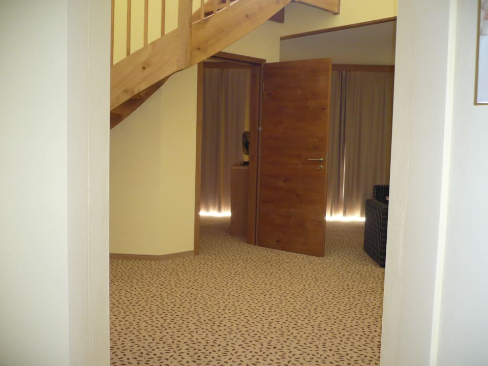 Blick vom Flur in den Wohnbereich Das Stemp Wellnessresort