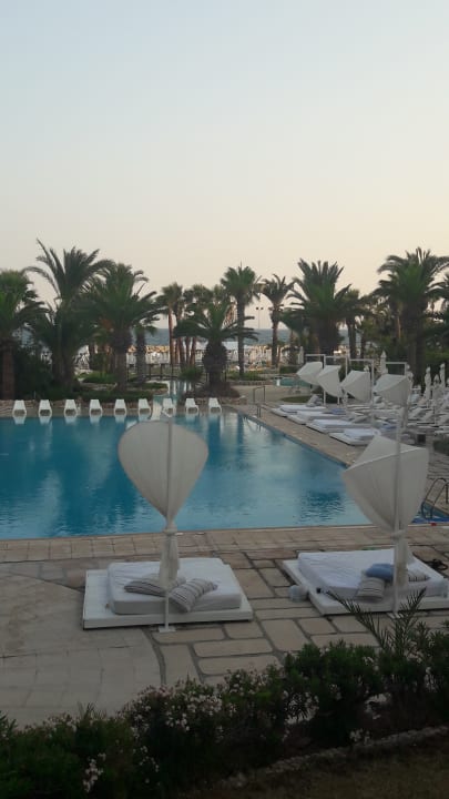 Pool Sandy Beach