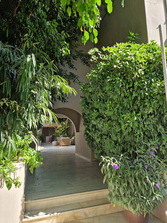 Außenansicht Troulis Apart-Hotel