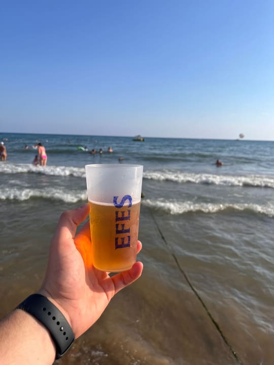 Strand Castival Hotel