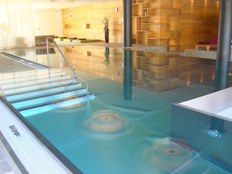 Pool Falkensteiner Hotel Schladming