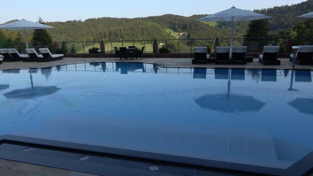 Pool Schwarzwald Resort Dollenberg