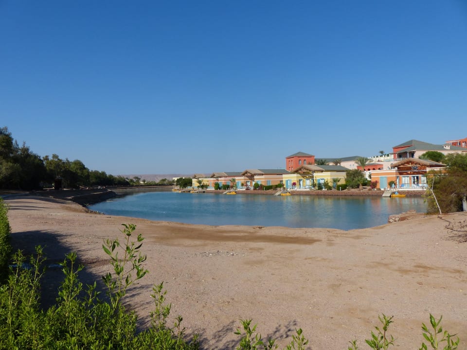 Schöner Sandstrand Mövenpick Resort & Spa El Gouna