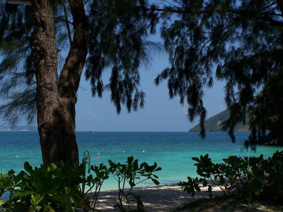 Türkis-blauer Traum Hotel Coral Island Resort