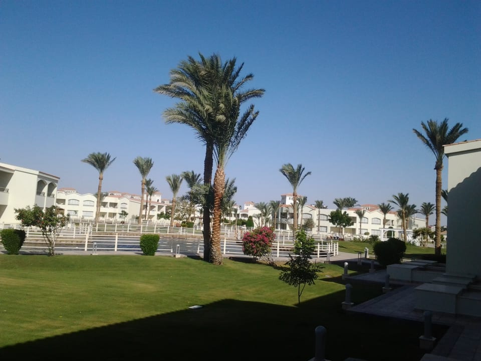 Gartenanlage Pickalbatros Dana Beach Resort - Hurghada