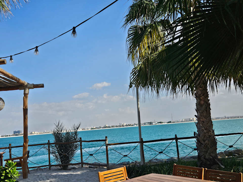 Außenansicht Mövenpick Resort Al Marjan Island