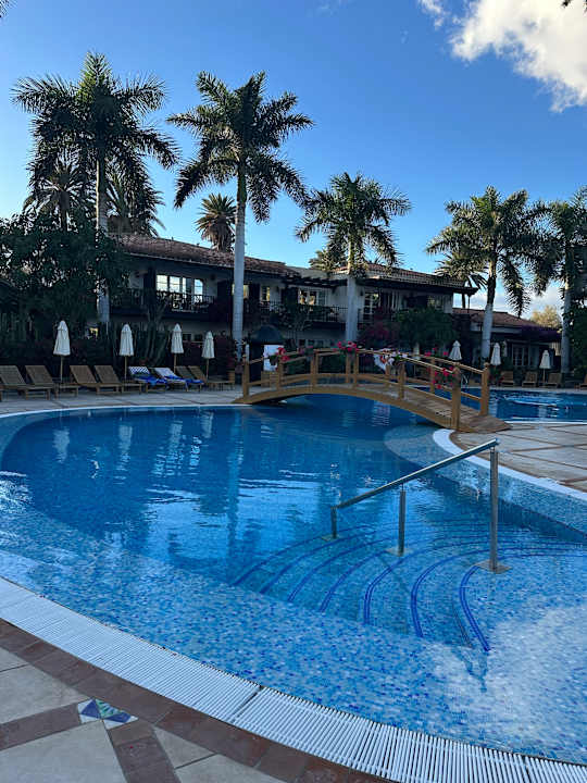 Pool Seaside Grand Hotel Residencia