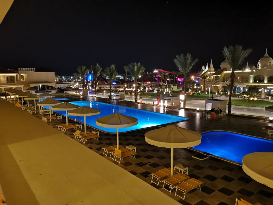 Pool Sea Beach Aqua Park Resort Managed by Blue Resorts