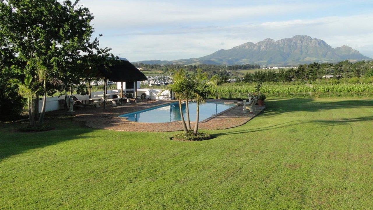 Aussicht von der Terrasse Guest House Bellevue Manor