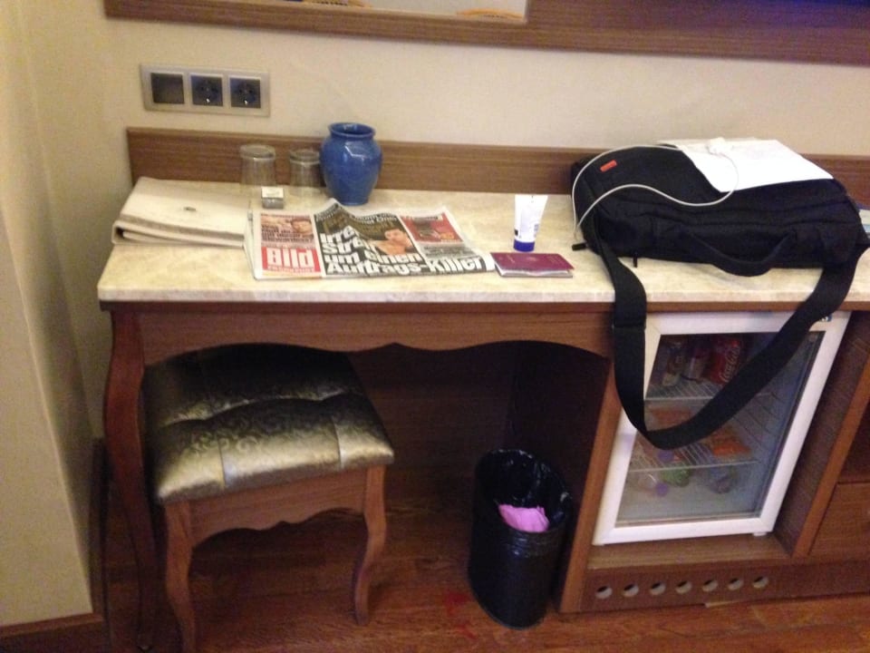 Auf schreib tisch Hotel Grand Halic