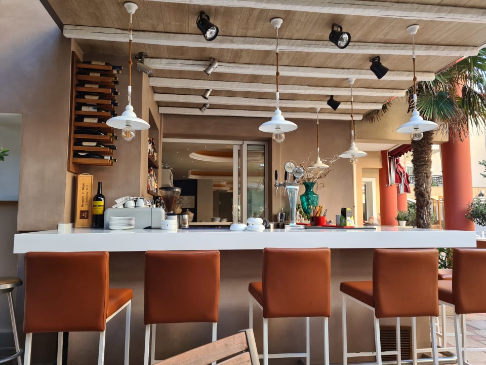 Gastro Evilion Sea & Sun Hotel