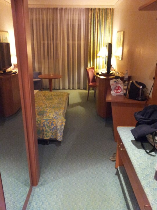 Zimmer Steigenberger Conti Hansa