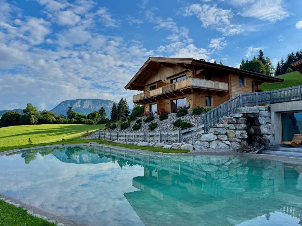 Gartenanlage Alpenchalets Oberlaiming