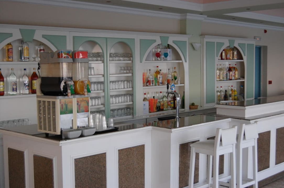 Die Bar des Norida Family  Canvas by Mitsis Family Village