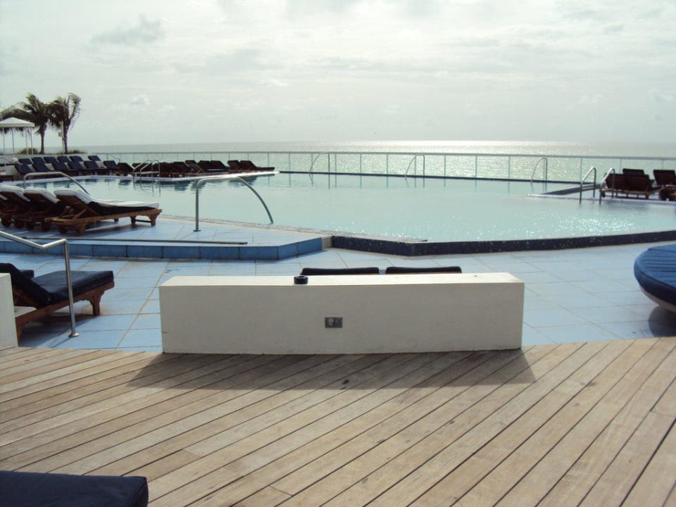 Poolbereich 1 Hotel South Beach