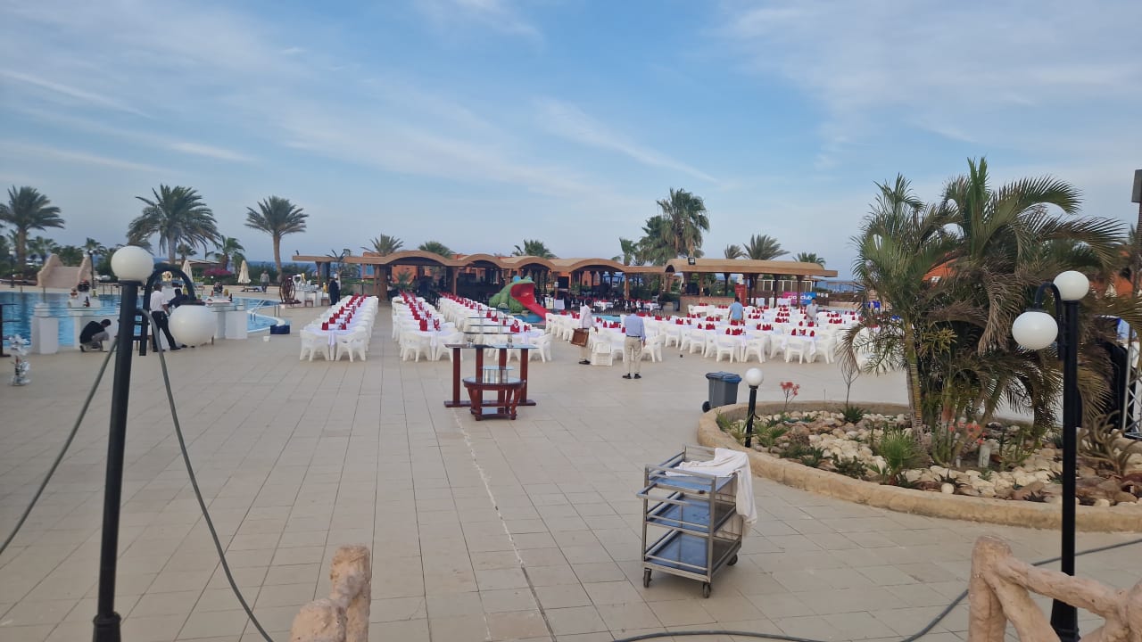 Gastro Three Corners Happy Life Beach Resort