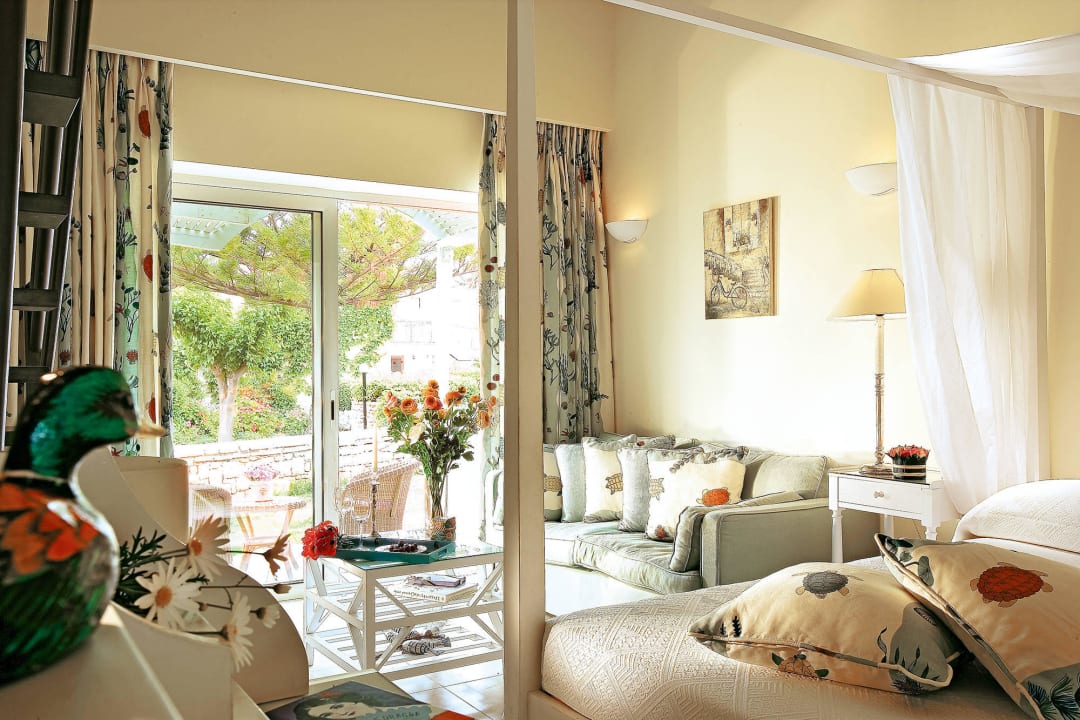 Maisonette Master Bedroom & Loungebereich Grecotel Creta Palace