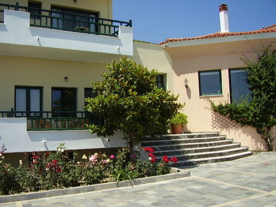 Eingang zum Hotel Hotel Kalidon Panorama