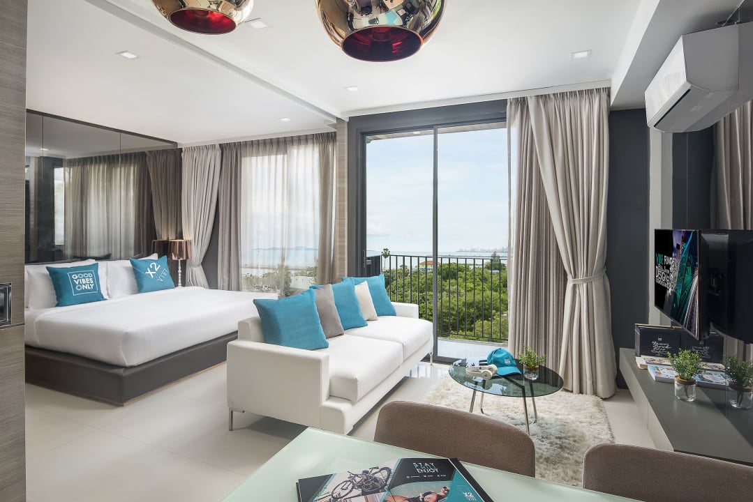 Zimmer X2 Vibe Pattaya Seaphere Residence