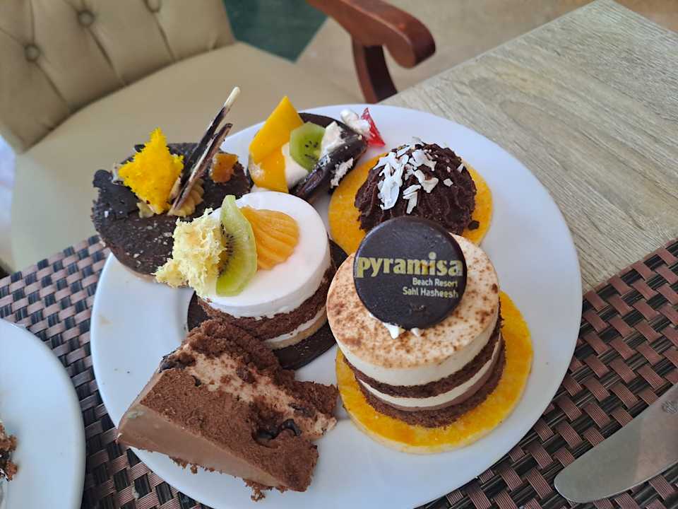 Gastro Pyramisa Beach Resort Sahl Hasheesh