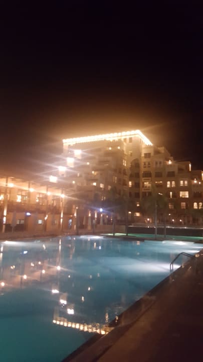 Außenansicht Rixos Bab Al Bahr