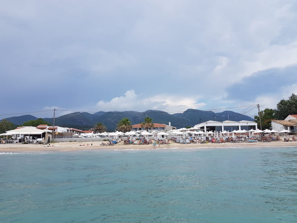 Strand Acharavi Beach Hotel