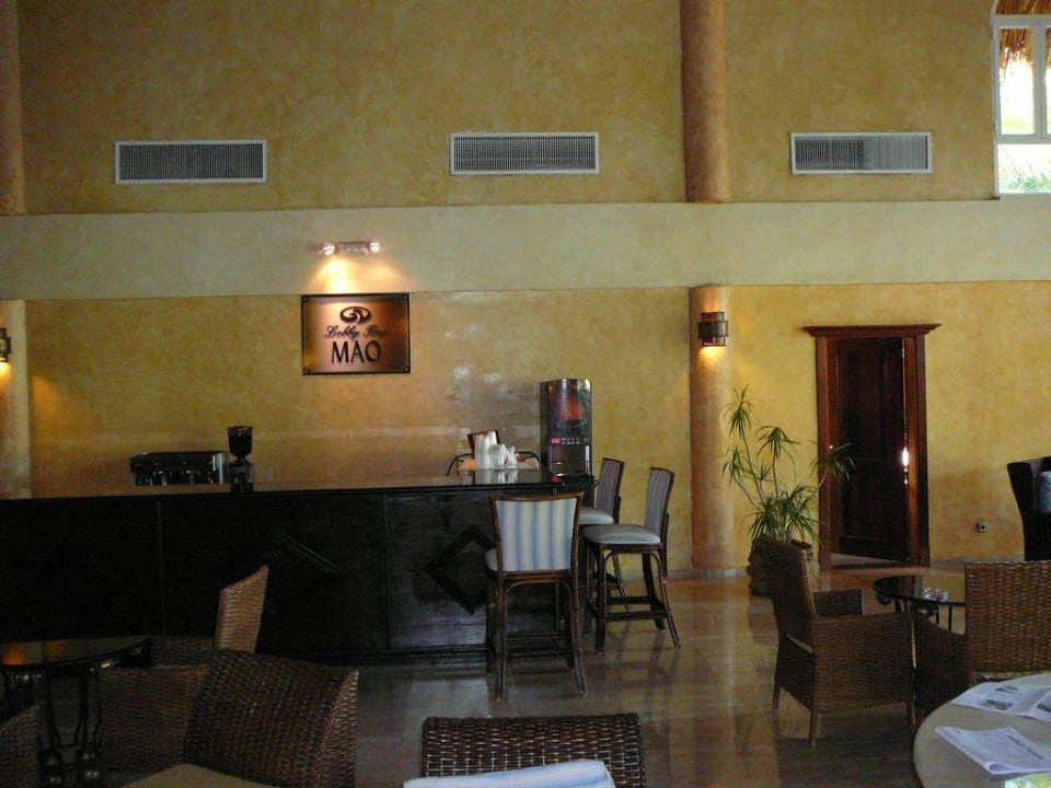 Royal Suite Lobby Bar MAO Hotel Grand Palladium Palace Resort, Spa & Casino