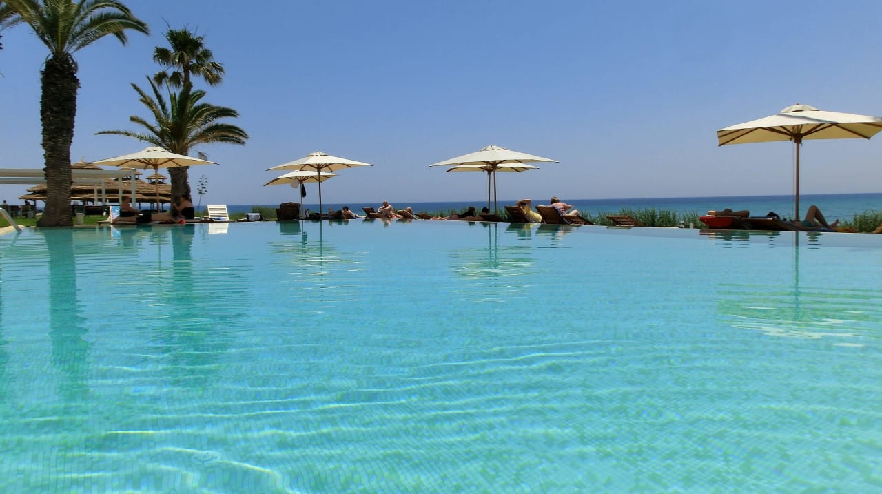 Kleiner Pool Hotel Bel Azur Thalasso & Bungalows