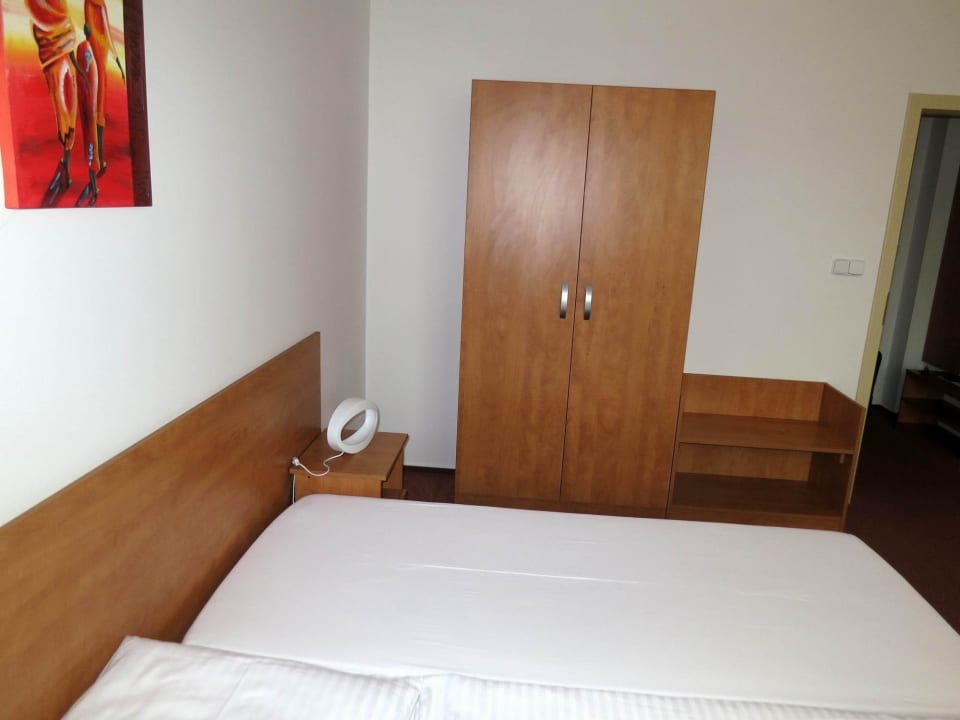 Ausblick in die Räumlichkeit Hotel Olympionik