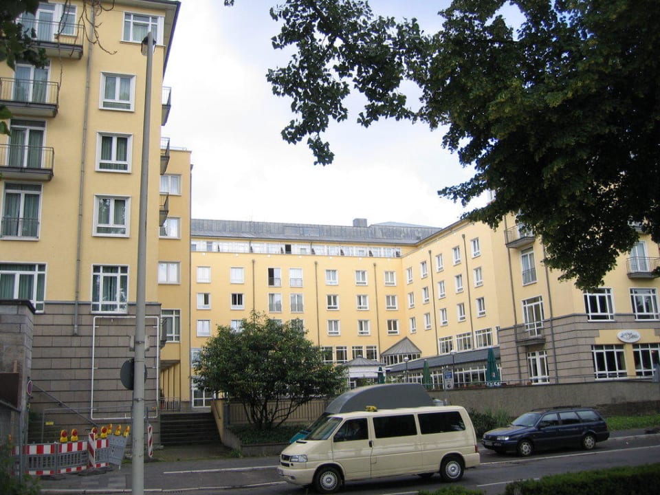 Außenansicht Dorint Hotel Bonn