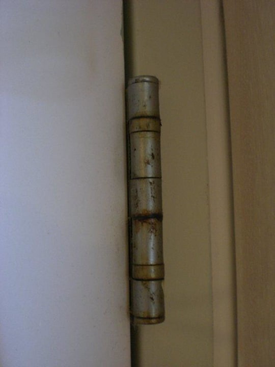 Türschanier im Zimmer Rodos Palladium Leisure & Wellness