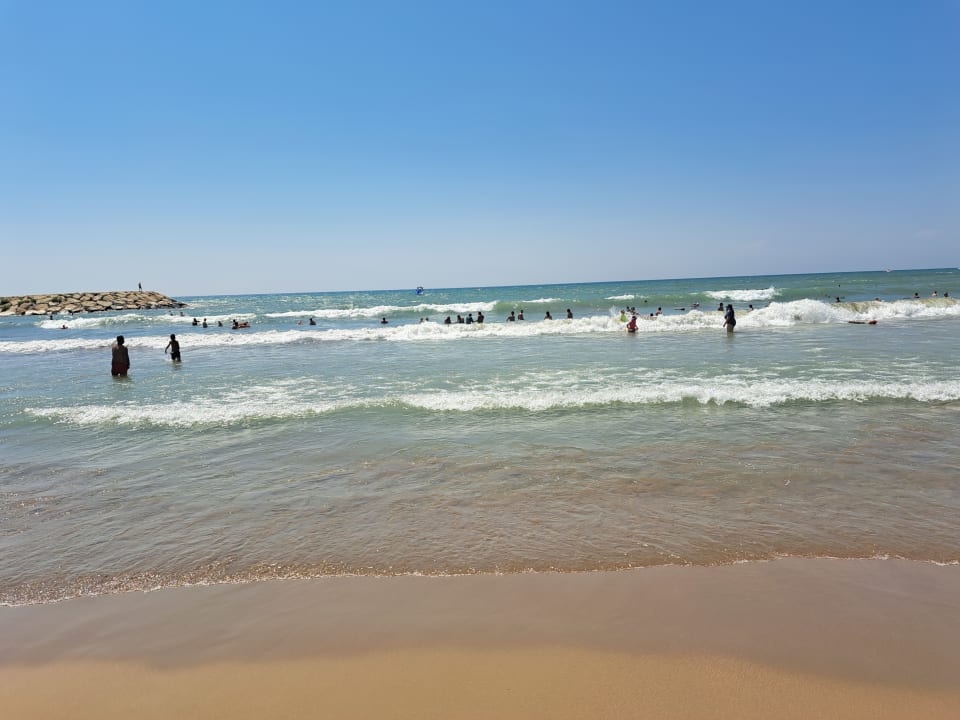 Strand Side Story Resort & Spa