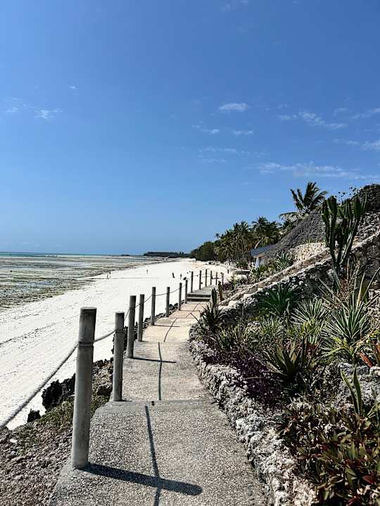 Strand Karafuu Beach Resort & Spa