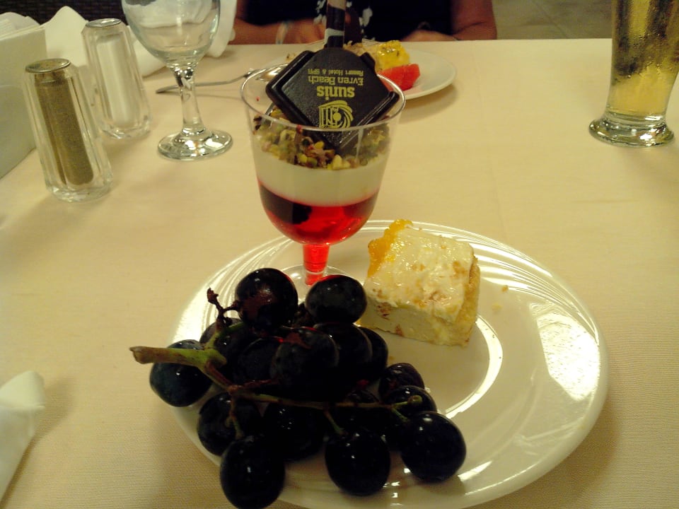 Eine weitere Variante der Nachspeise Sunis Evren Beach Resort Hotel & Spa