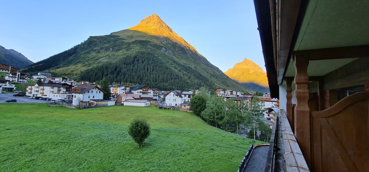 Ausblick Alpenhotel Tirol