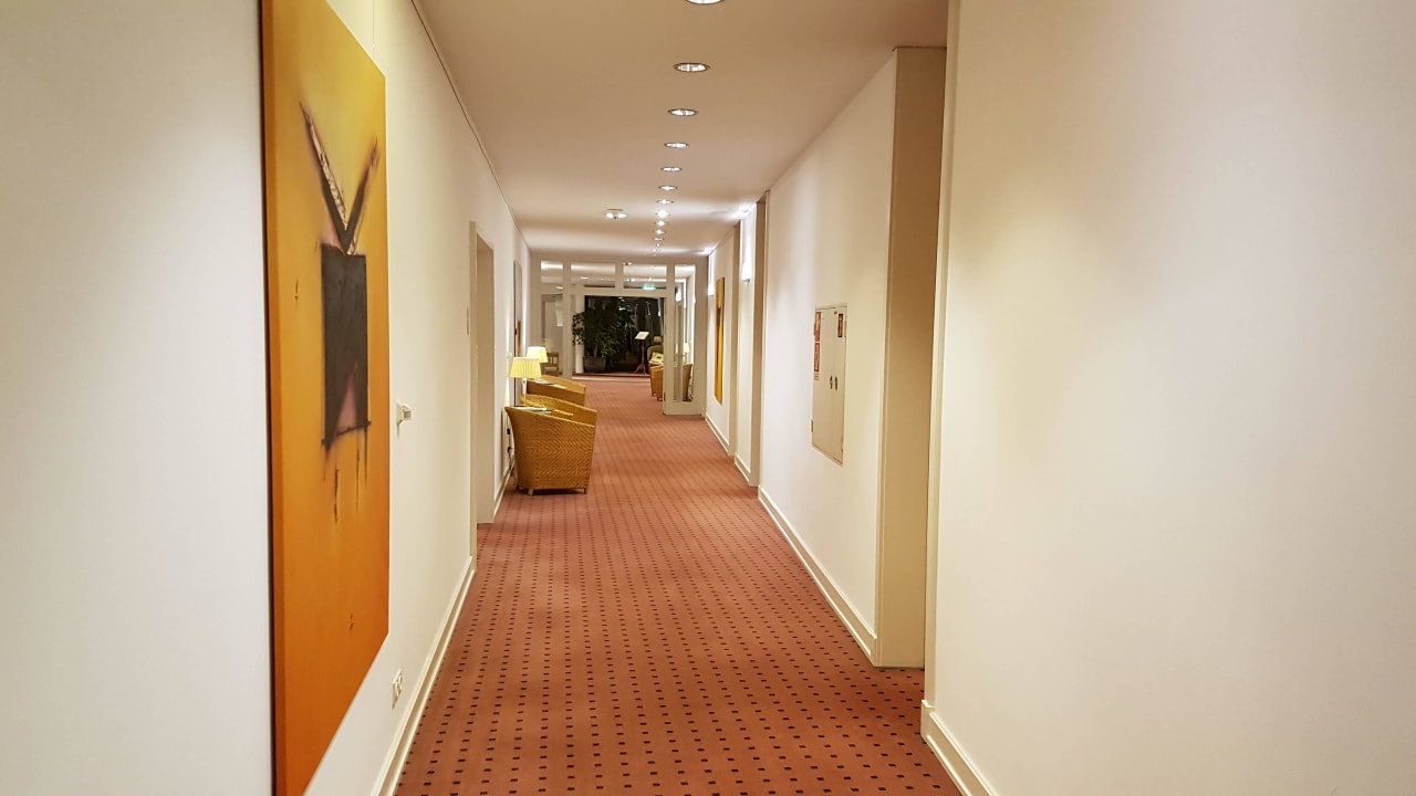 Flur zum Zimmer Nett Privathotel Lindtner Hamburg