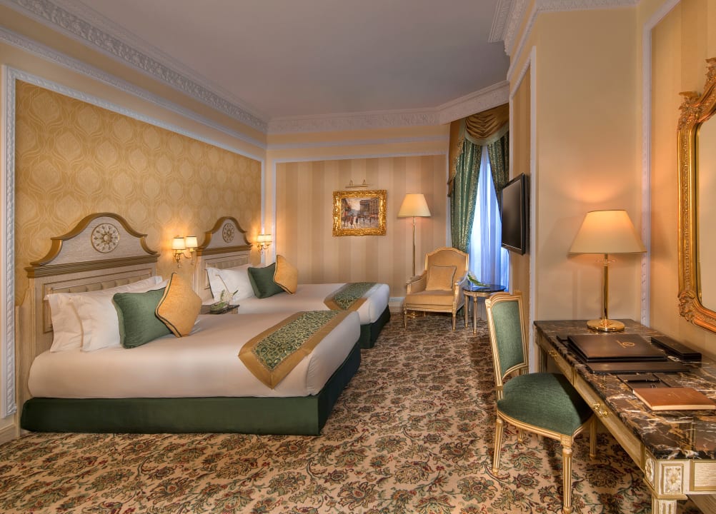 Zimmer Royal Rose Hotel