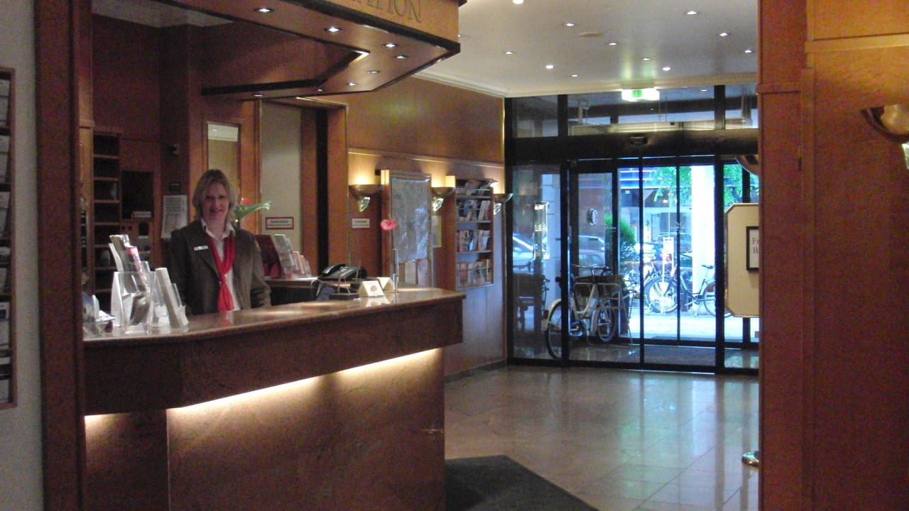 Eingangsbereich - Lobby Berlin Plaza Hotel